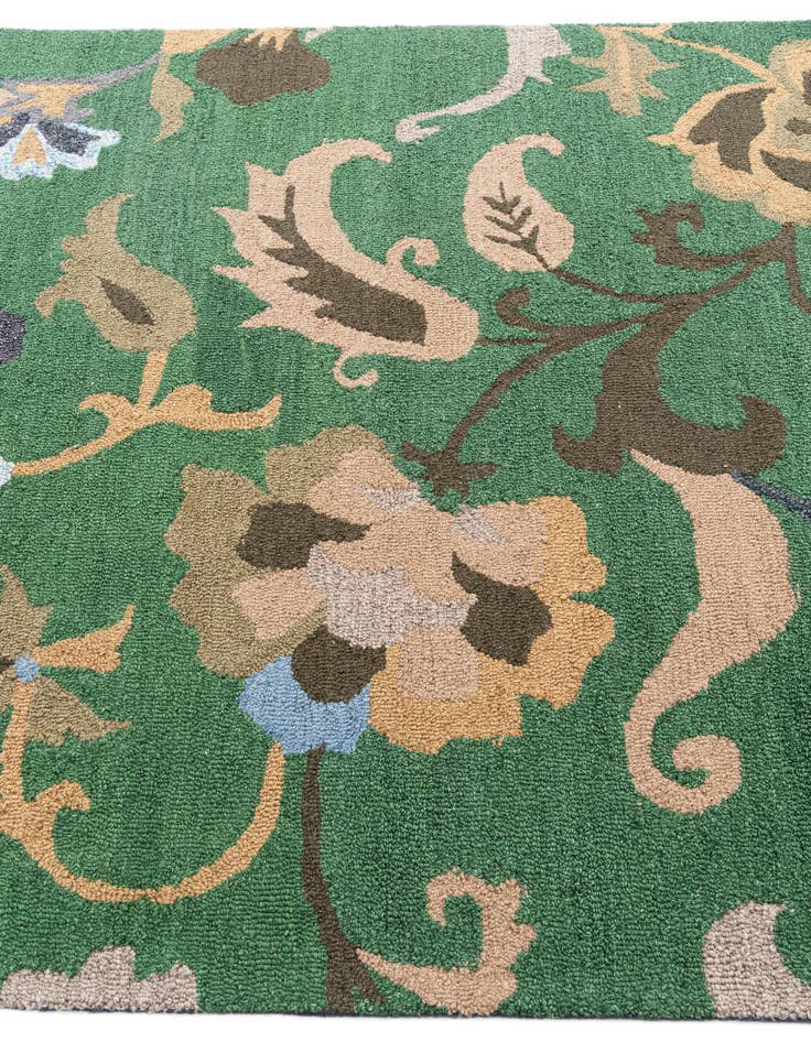 Detail image of 5' 1 x 8' Agra Rug