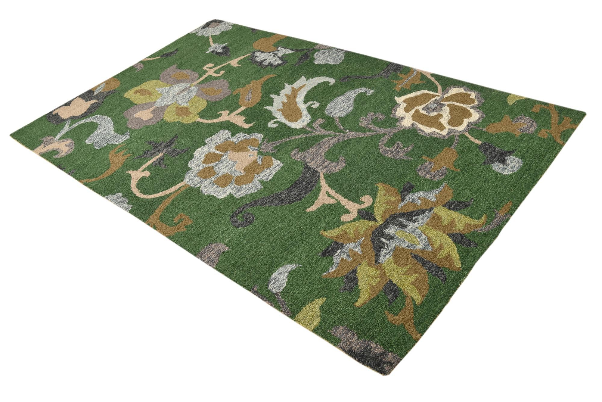5' 1 x 8' Agra Rug