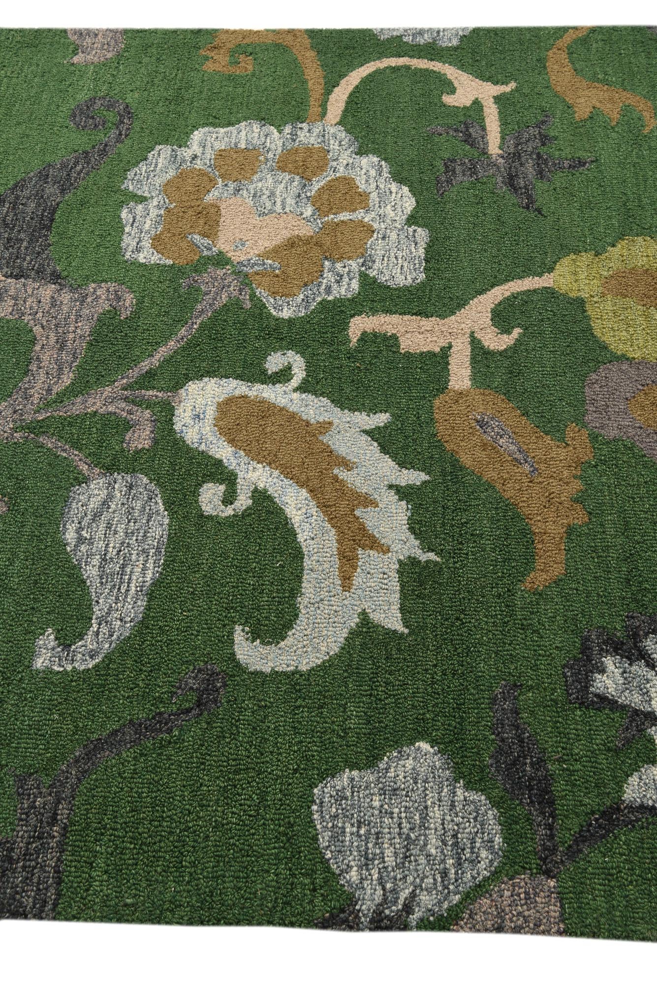 5' 1 x 8' Agra Rug