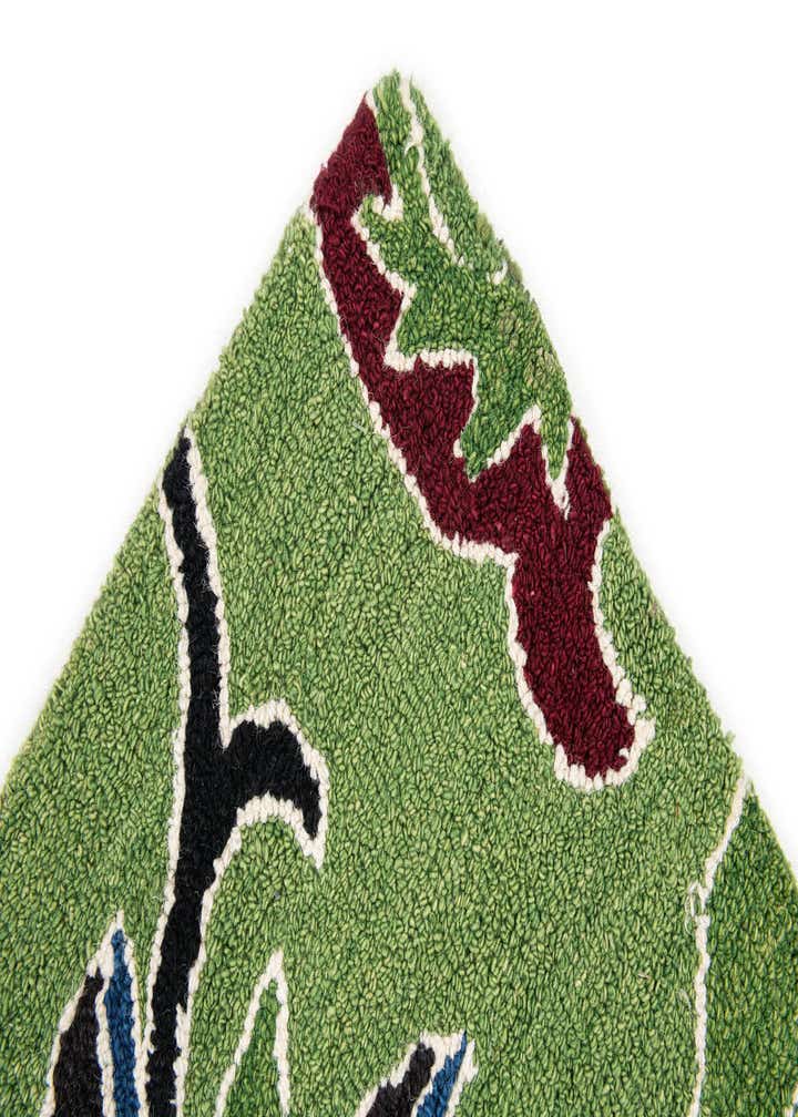 5' 1 x 7' 11 Agra Rug