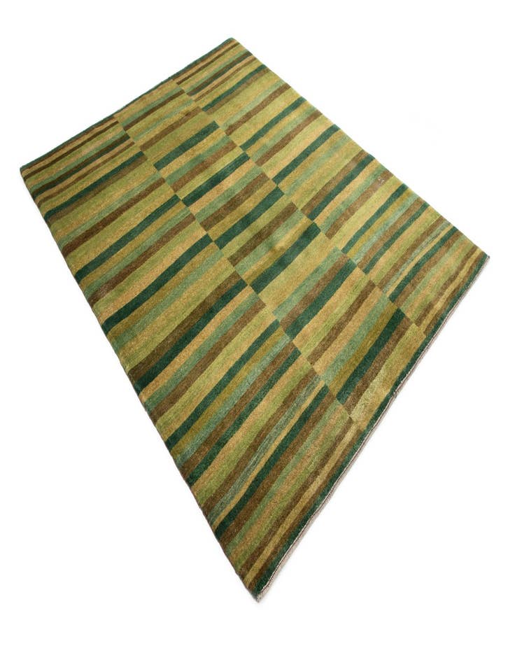 Detail image of 5' 1 x 6' 6 Amaleh Wool Rug