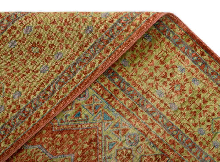 4' 11 x 6' 6 Amina Rug