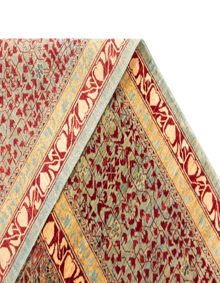 Detail image of 12' 3 x 15' 8 Amina Wool Rug