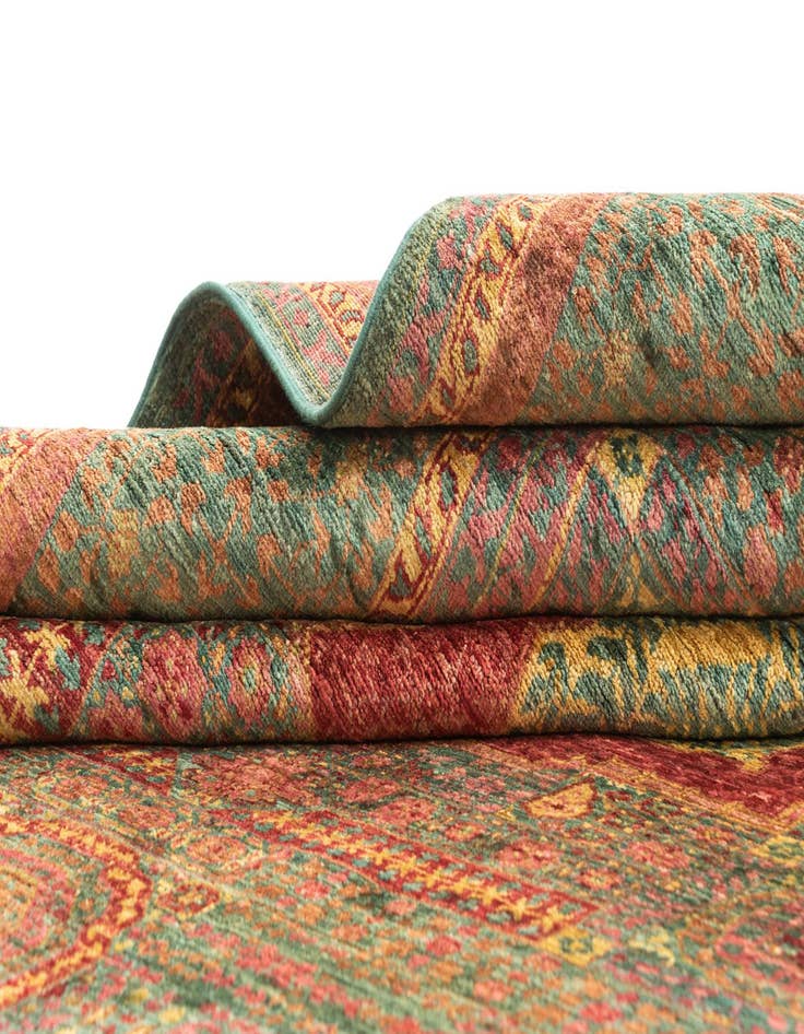 Detail image of 5' 10 x 7' 9 Hand Knotted Amina Rug