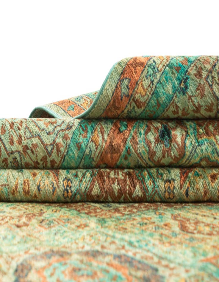 Detail image of 6' 9 x 9' 8 Hand Knotted Amina Rug