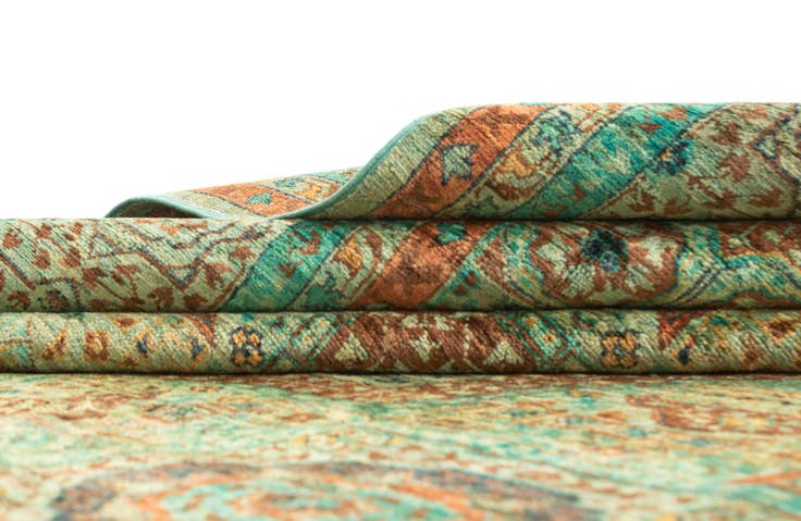 Detail image of 6' 9 x 9' 8 Hand Knotted Amina Rug