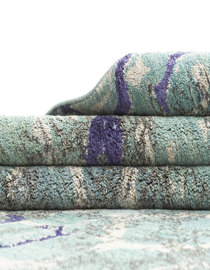 Detail image of 5' 1 x 7' 9 Hand Knotted Anar Rug