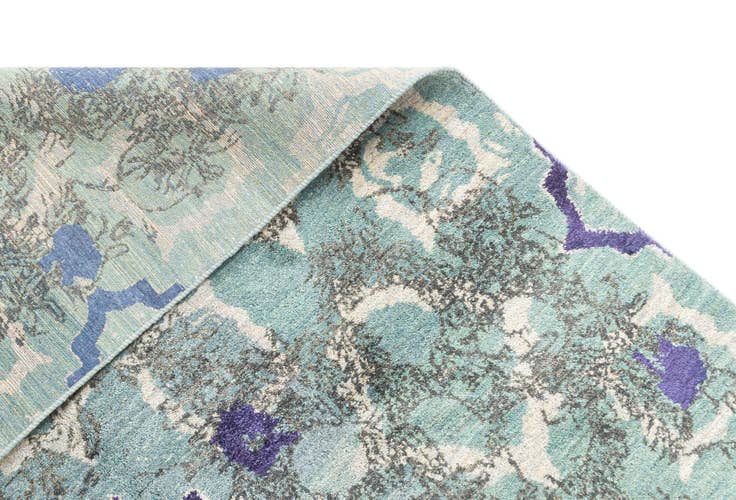 Detail image of 5' 1 x 7' 9 Hand Knotted Anar Rug