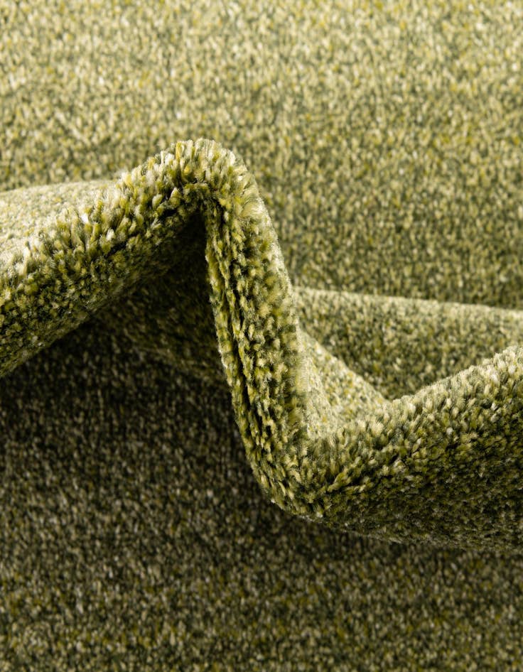 Detail image of 5' x 8' Angelica Rug