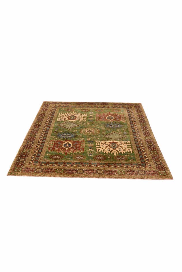 Detail image of 5' 1 x 6' 7 Hand Knotted Ariana Ziegler Rug