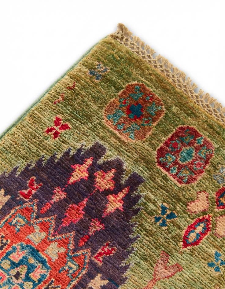 Detail image of 1' 10 x 3' 4 Hand Knotted Ariana Ziegler Rug