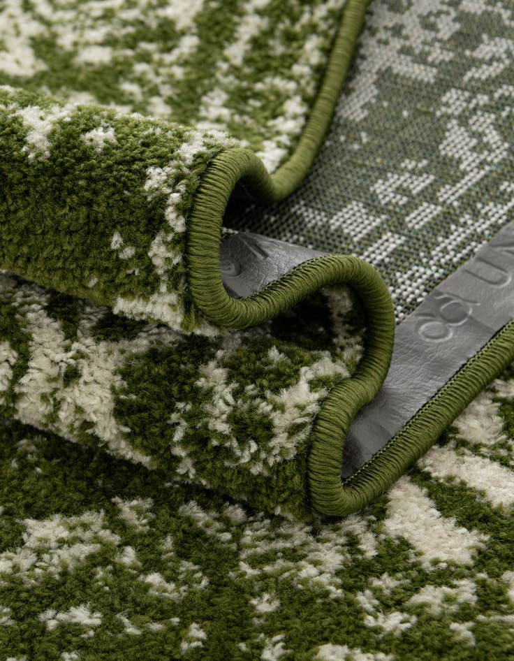 Detail image of 7' x 10' Arlington Rug