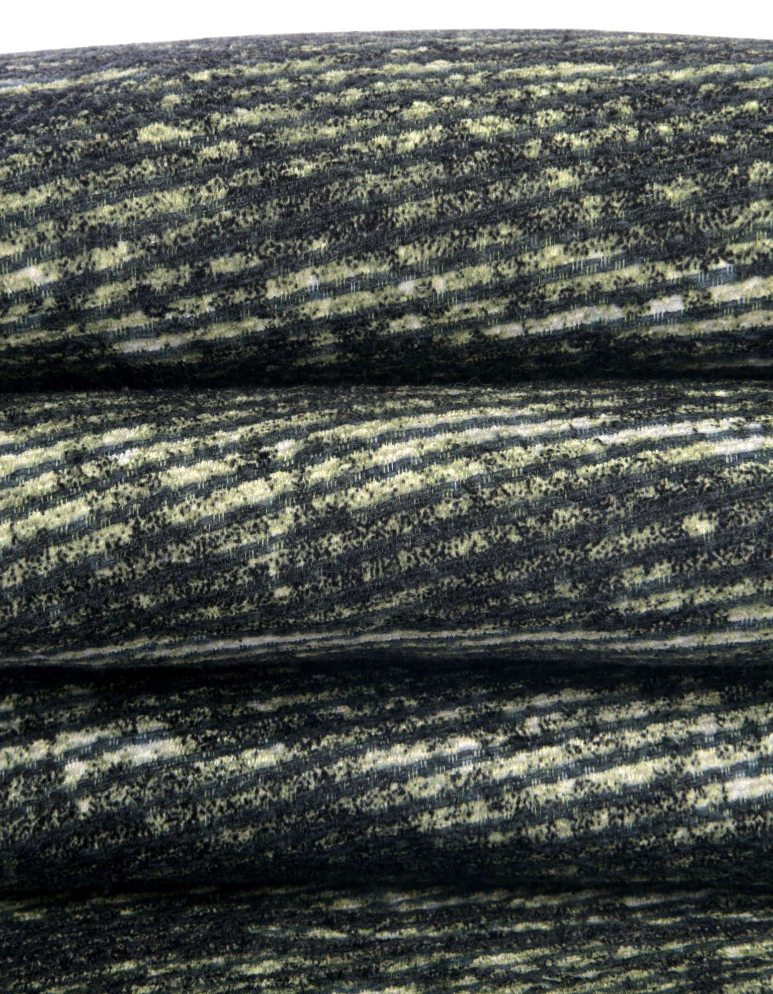 Detail image of 183cm x 275cm Asha Alfombra