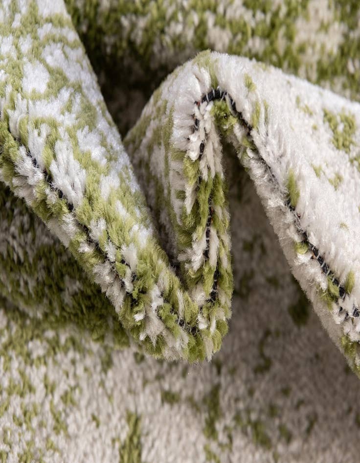 Detail image of 9' x 12' Bexley Rug