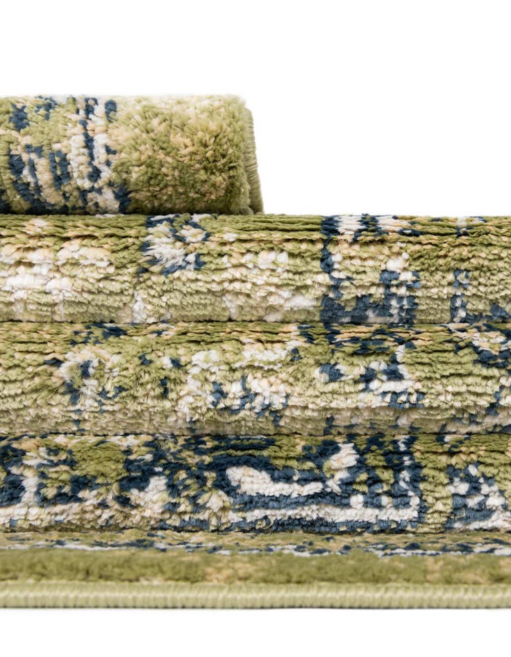 Detail image of 5' x 7' Charleston Rug