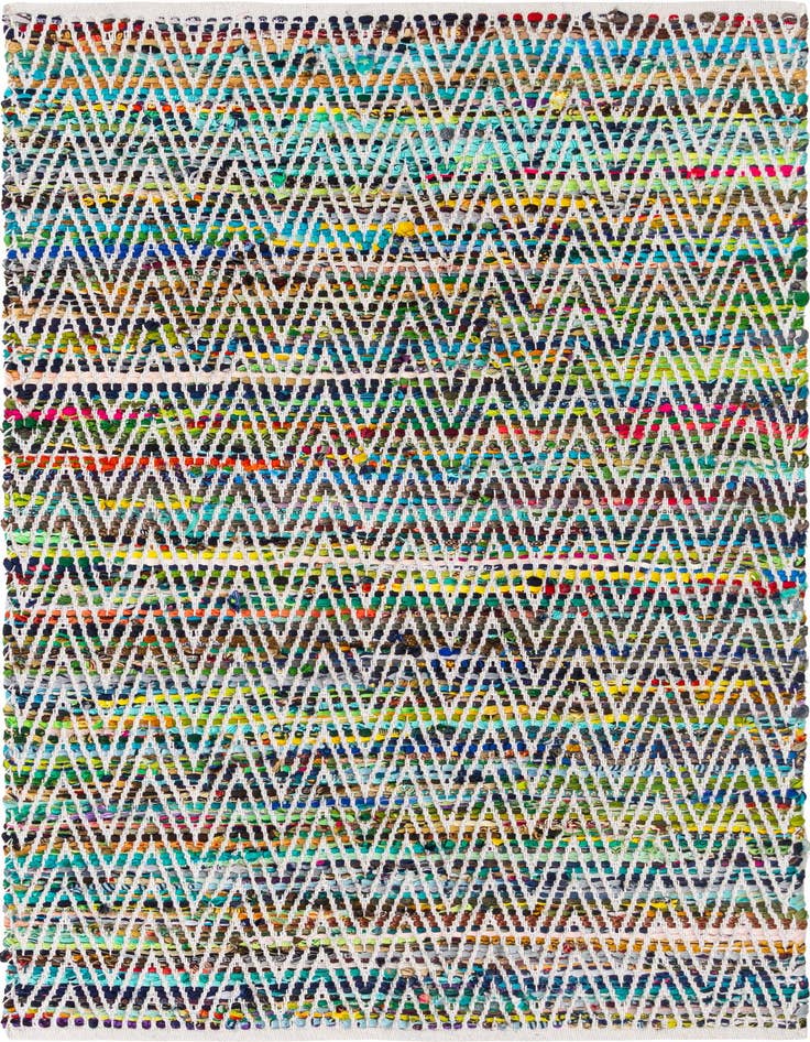 Detail image of 4' 1 x 6' 1 Hand Woven Chindi Chevron Rug
