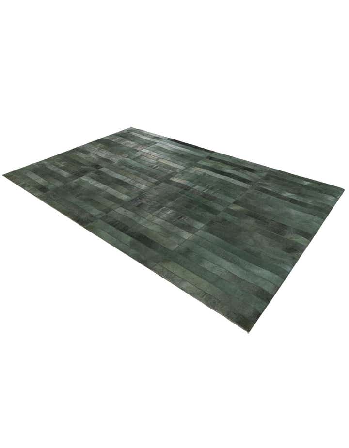 5' 1 x 7' 10 Cowhide Stocks Rug
