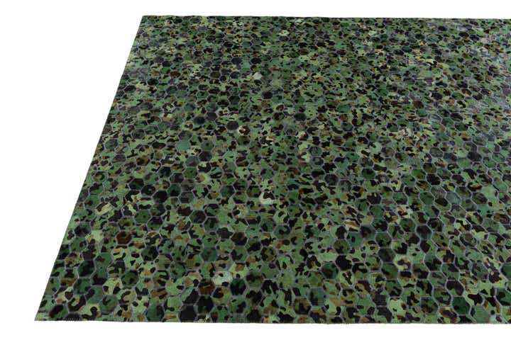 5' 1 x 8' Cowhide Stocks Rug