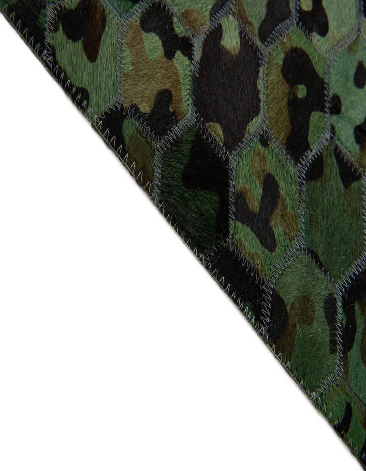 Detail image of 8' x 9' 9 Cowhide Stocks Rug