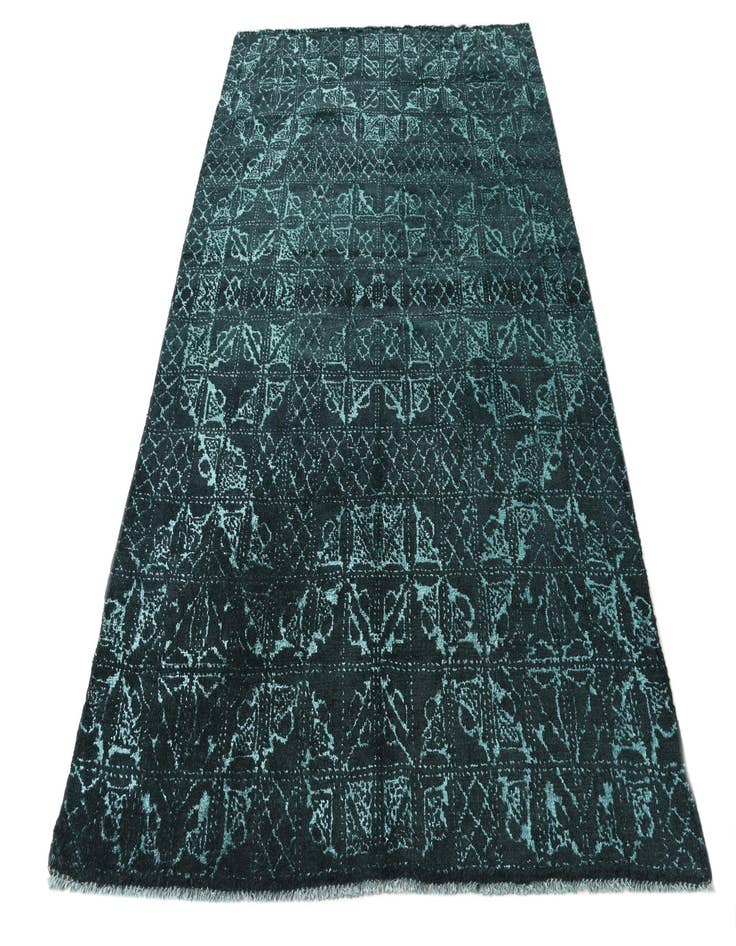 Detail image of 5' x 8'  Hand Knotted Darya Rug