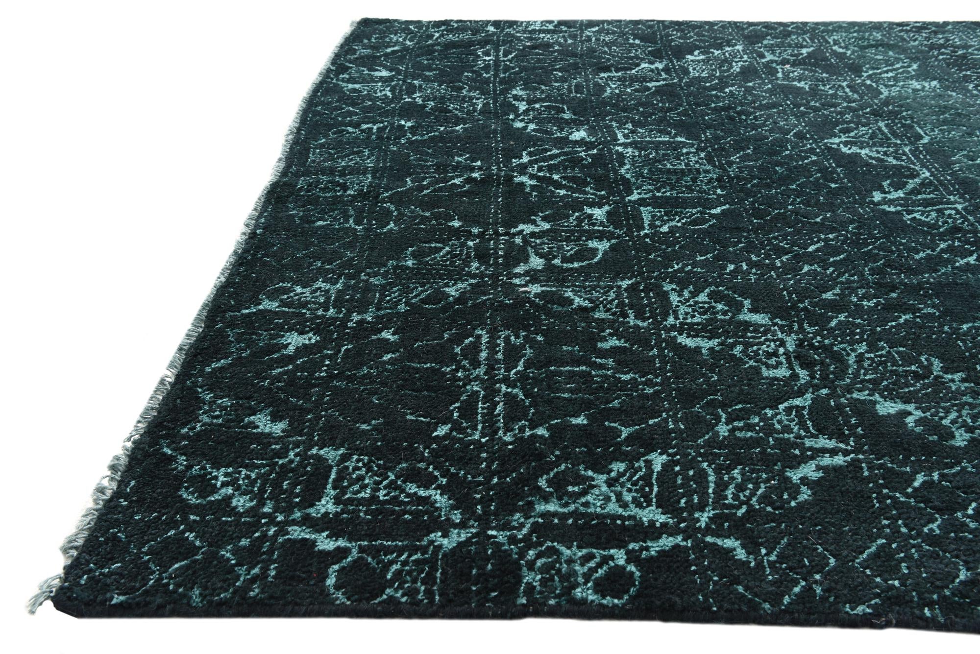 5' x 8' Hand Knotted Darya Rug