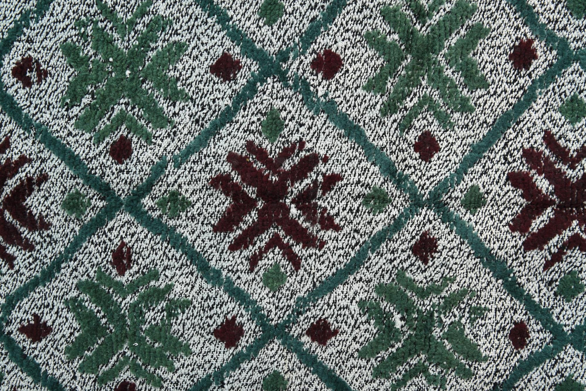 4' 10 x 6' 11 Hand Knotted Darya Wool Rug