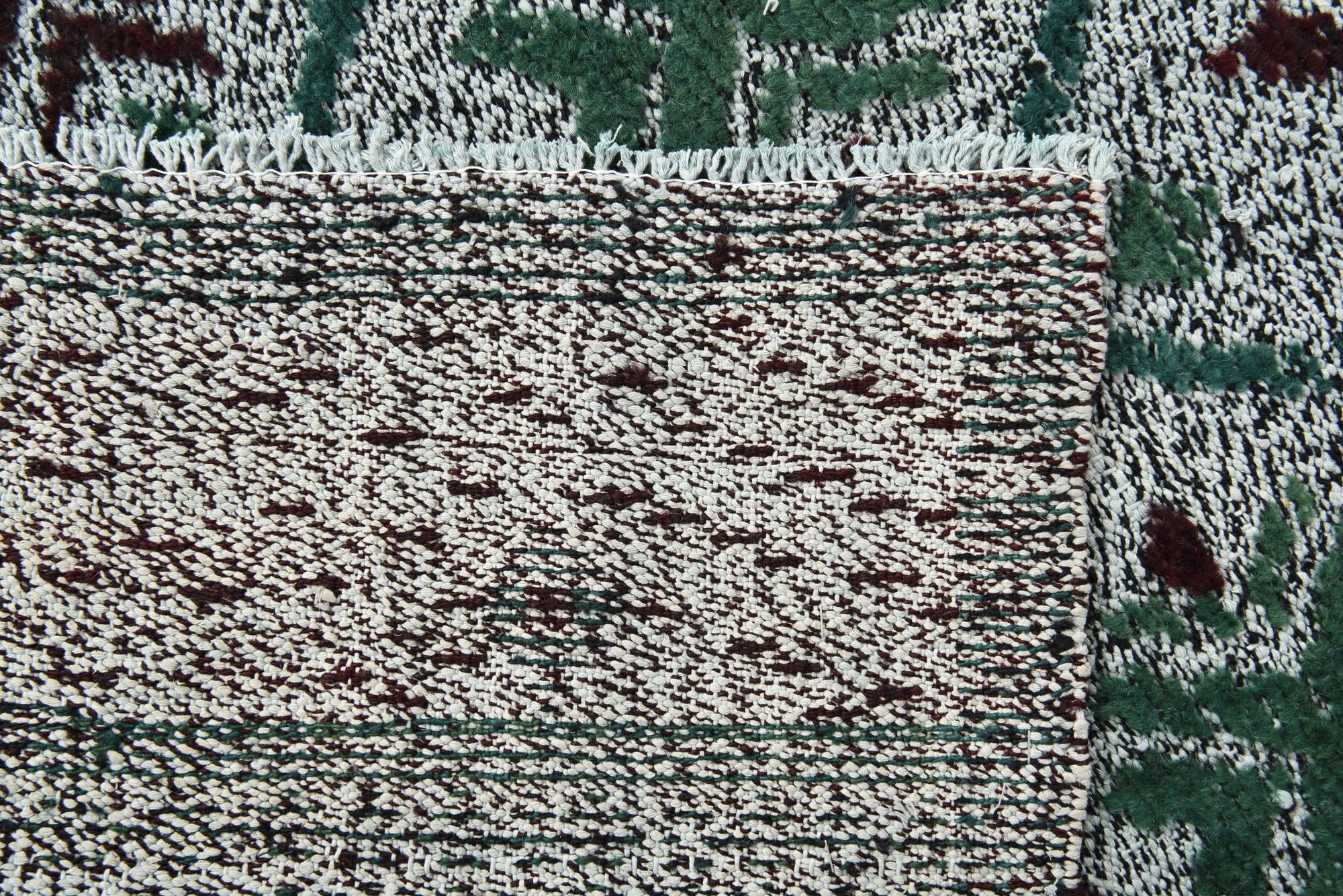4' 10 x 6' 11 Hand Knotted Darya Wool Rug