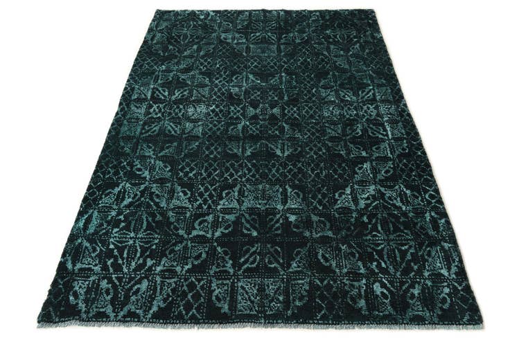 Detail image of 5' x 8' Hand Knotted Darya Rug