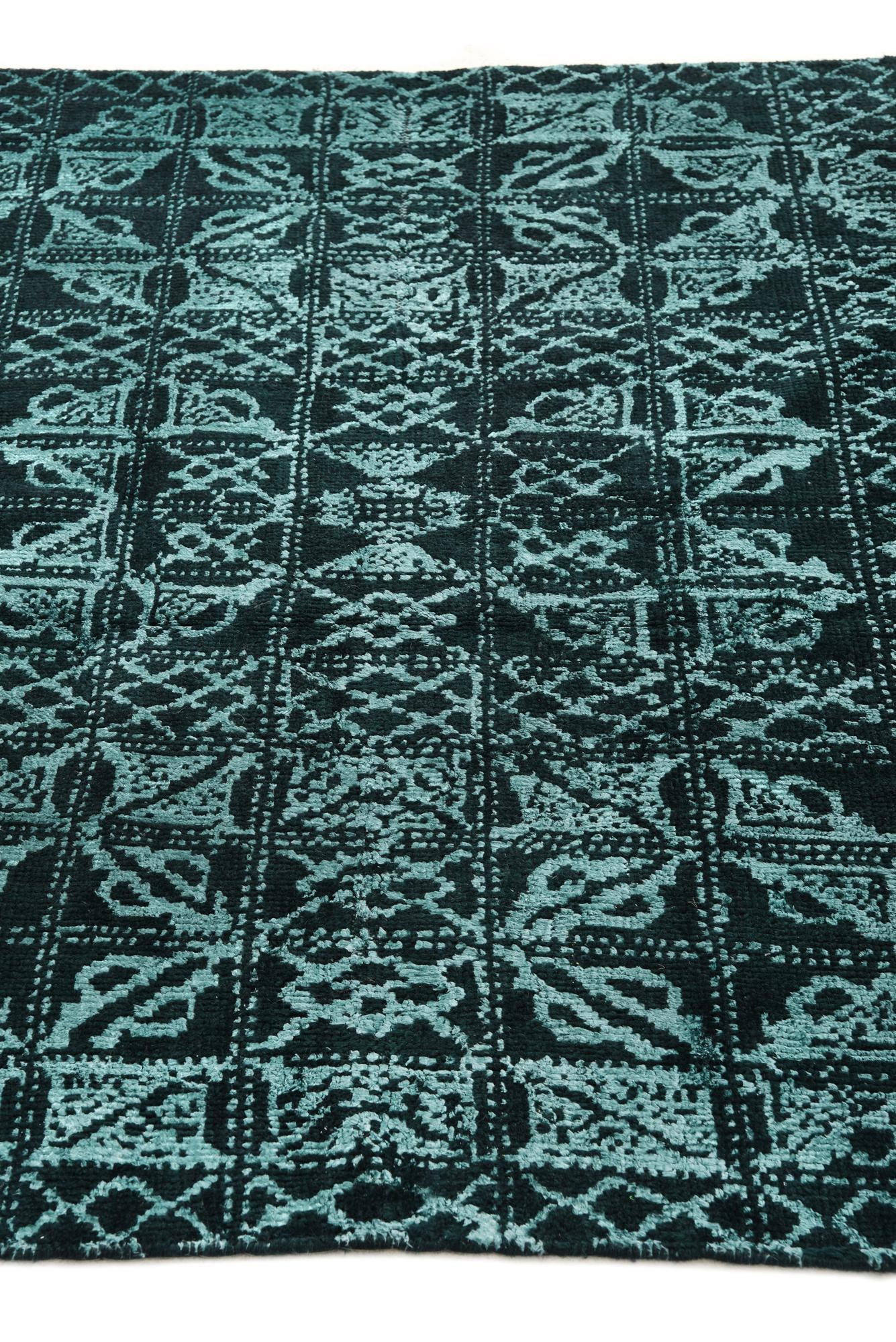 5' x 8' Hand Knotted Darya Rug