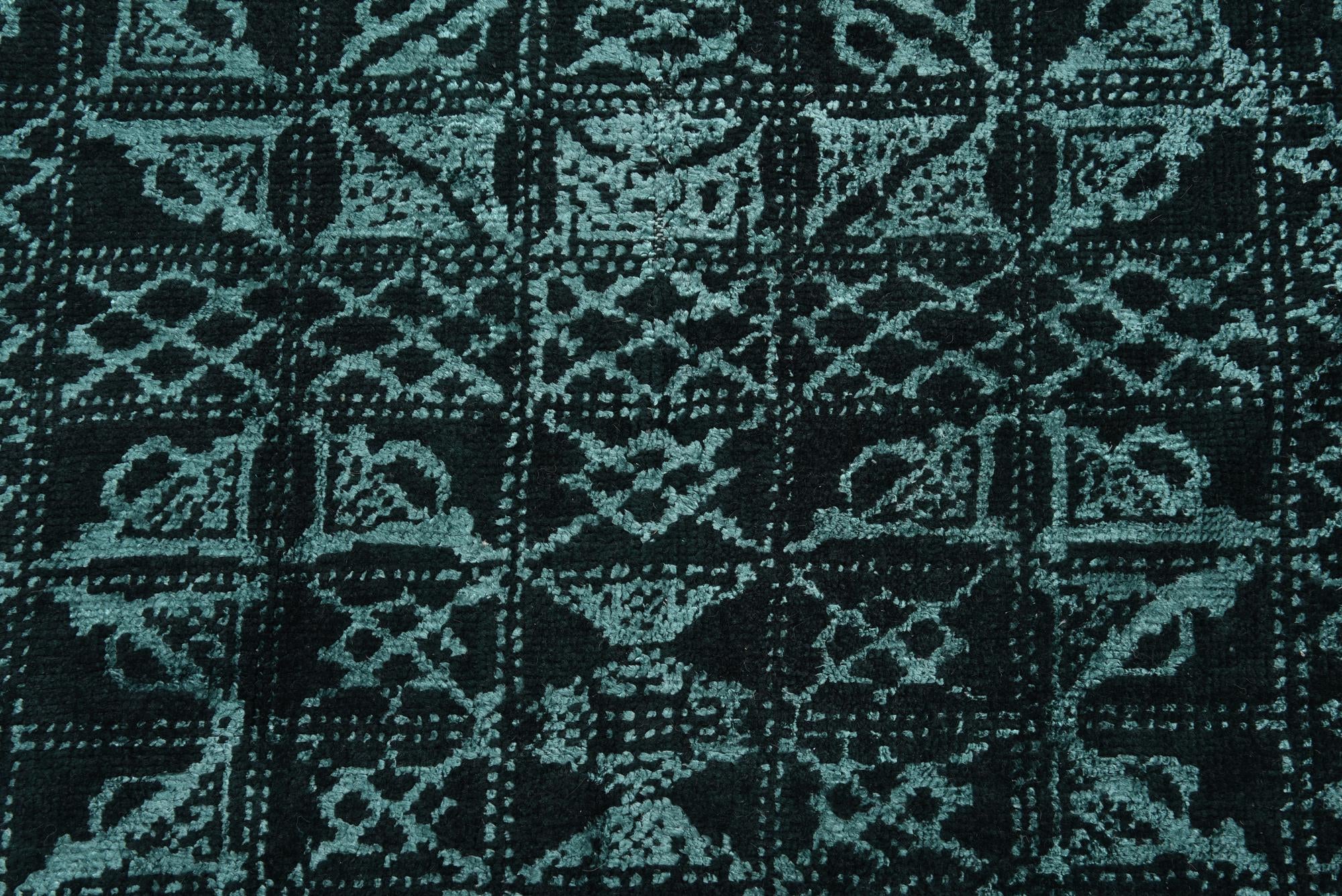 5' x 8' Hand Knotted Darya Rug