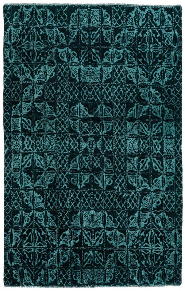 Detail image of 5' x 8' Hand Knotted Darya Rug