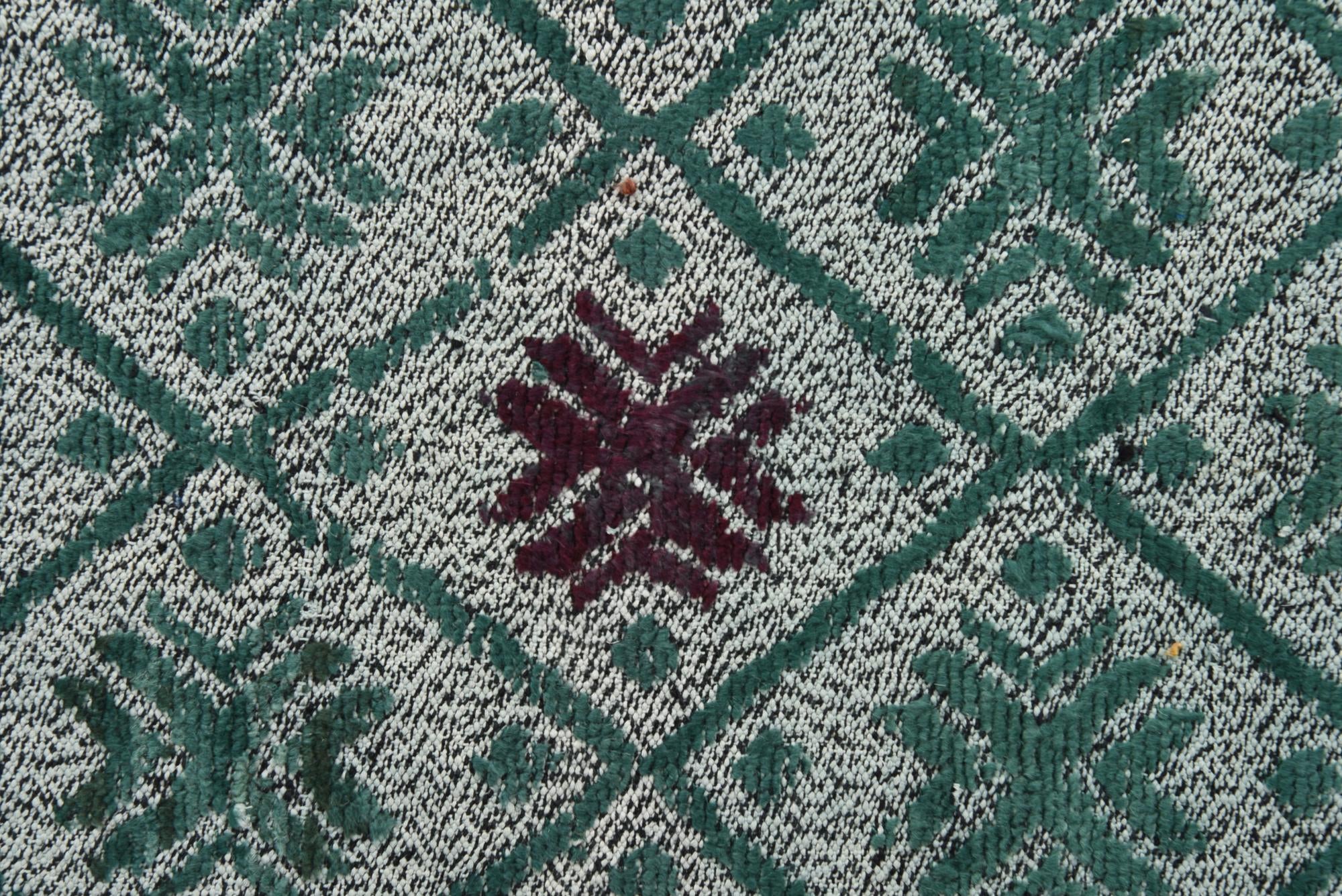 5' 5 x 8' 1 Hand Knotted Darya Wool Rug
