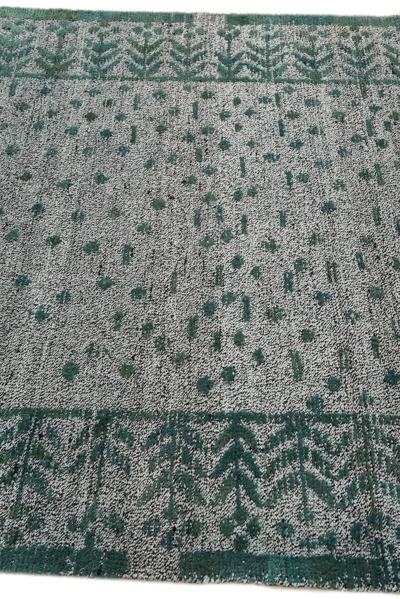 5' 3 x 6' 10 Hand Knotted Darya Wool Rug