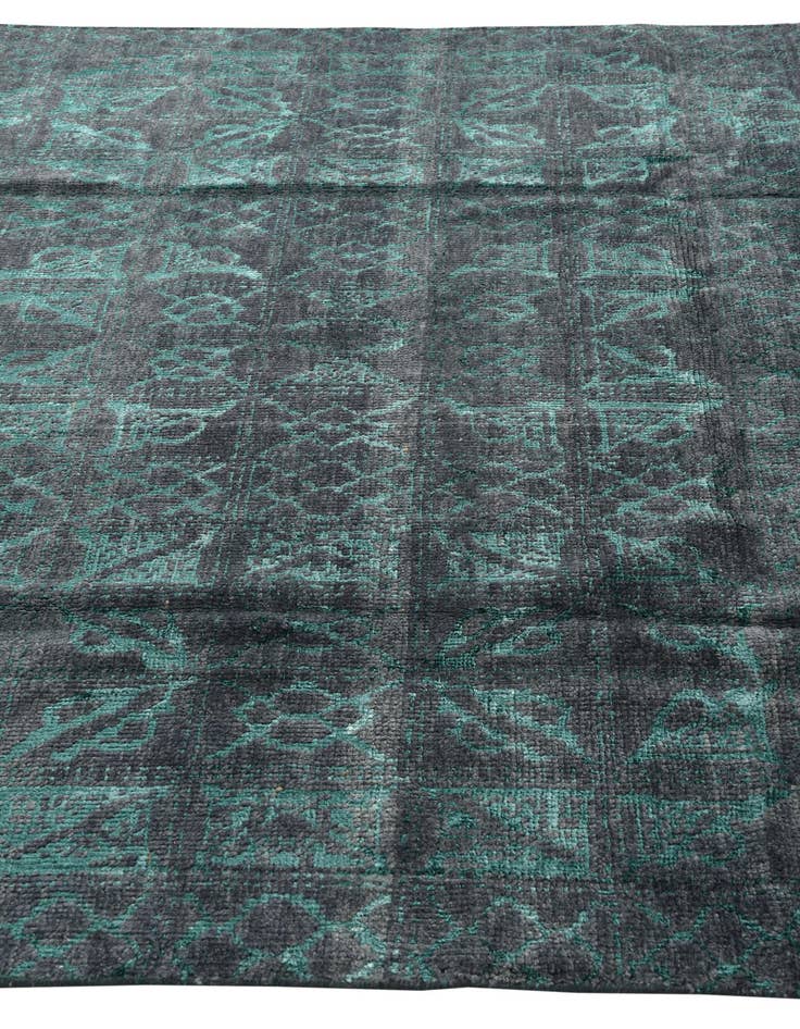 Detail image of 5' 10 x 9'  Hand Knotted Darya Rug