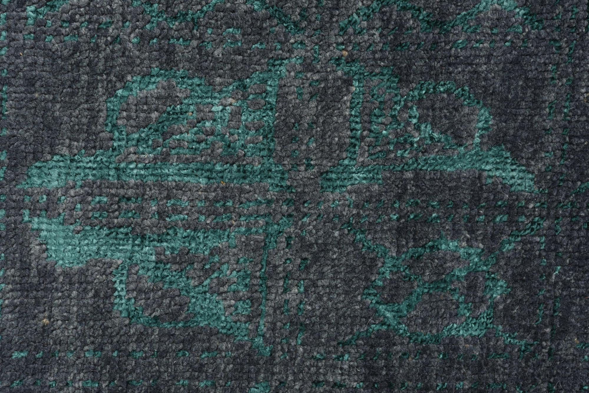 5' 10 x 9' Hand Knotted Darya Rug
