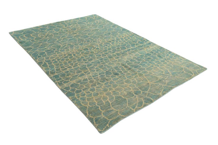 Detail image of 5' 6 x 7' 10 Hand Knotted Darya Wool Rug