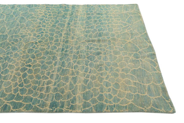 Detail image of 5' 6 x 7' 10 Hand Knotted Darya Wool Rug