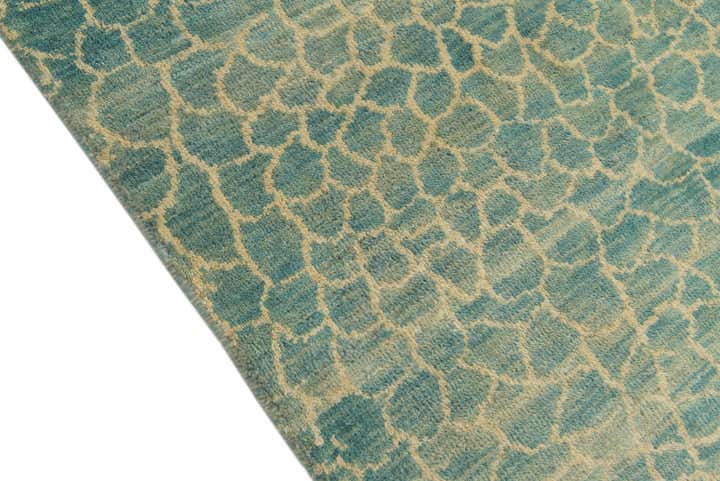 5' 6 x 7' 10 Hand Knotted Darya Wool Rug