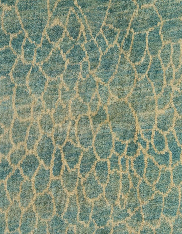 Detail image of 5' 6 x 7' 10  Hand Knotted Darya Wool Rug