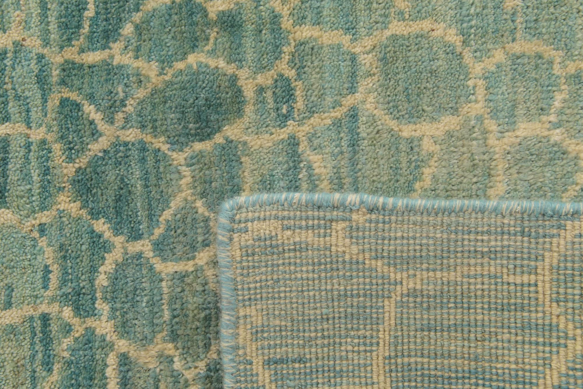 5' 6 x 7' 10 Hand Knotted Darya Wool Rug