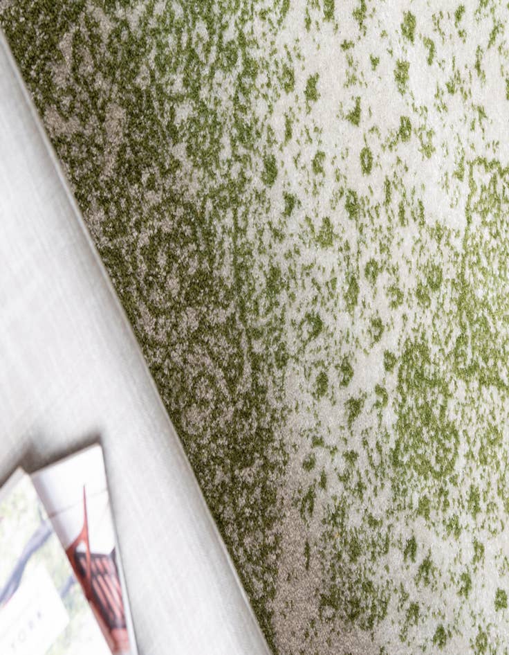 Detail image of 12' x 16' Dover Rug