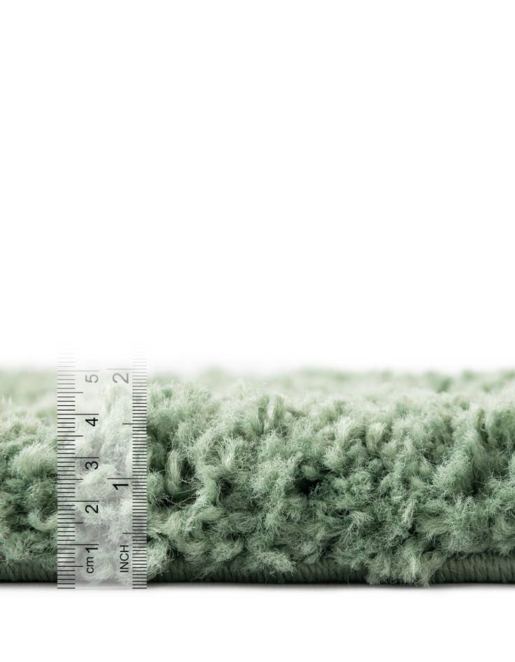 Detail image of 2' 2 x 3' Everyday Shag Rug