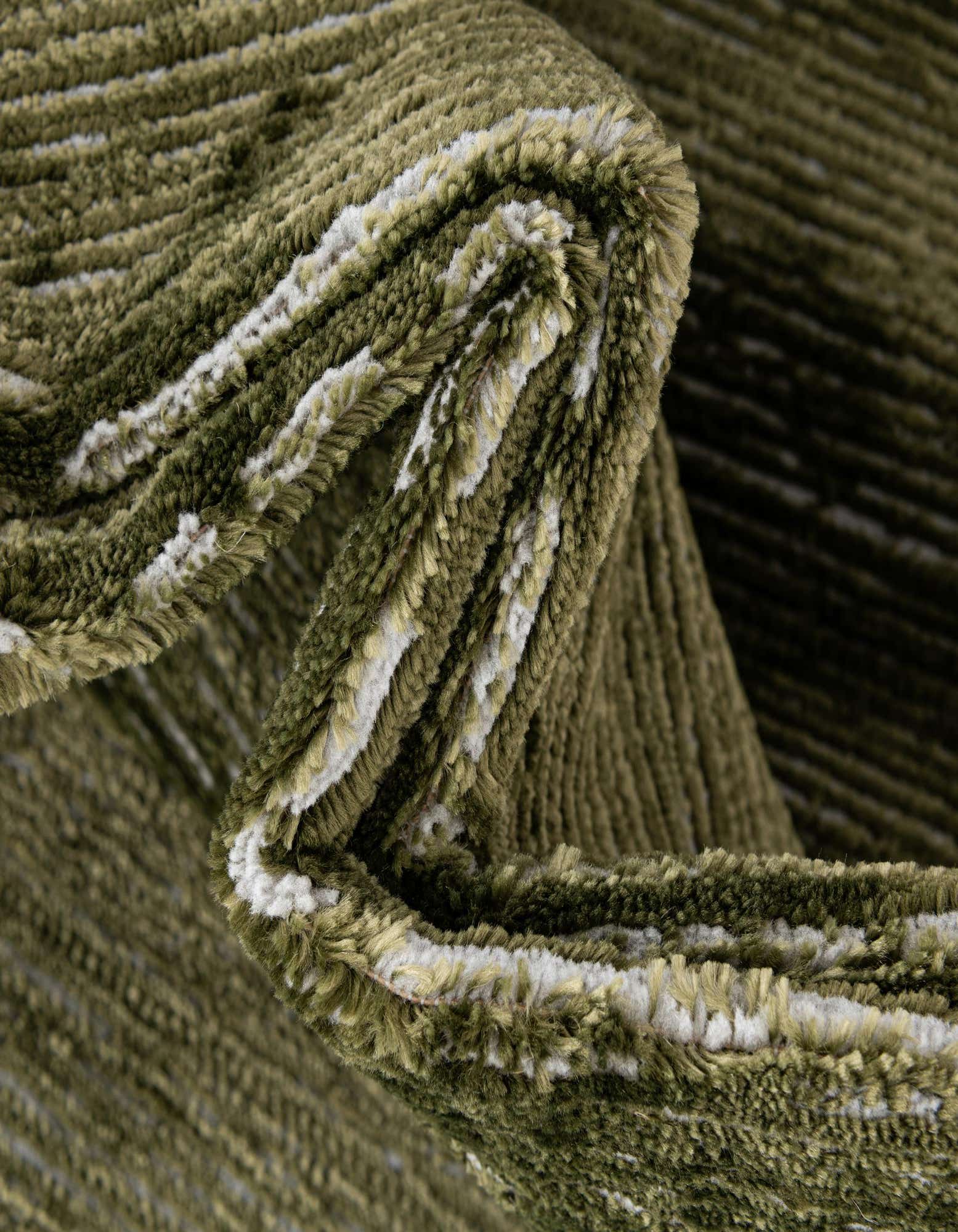 Detail image of 240cm x 305cm Finsbury Rug