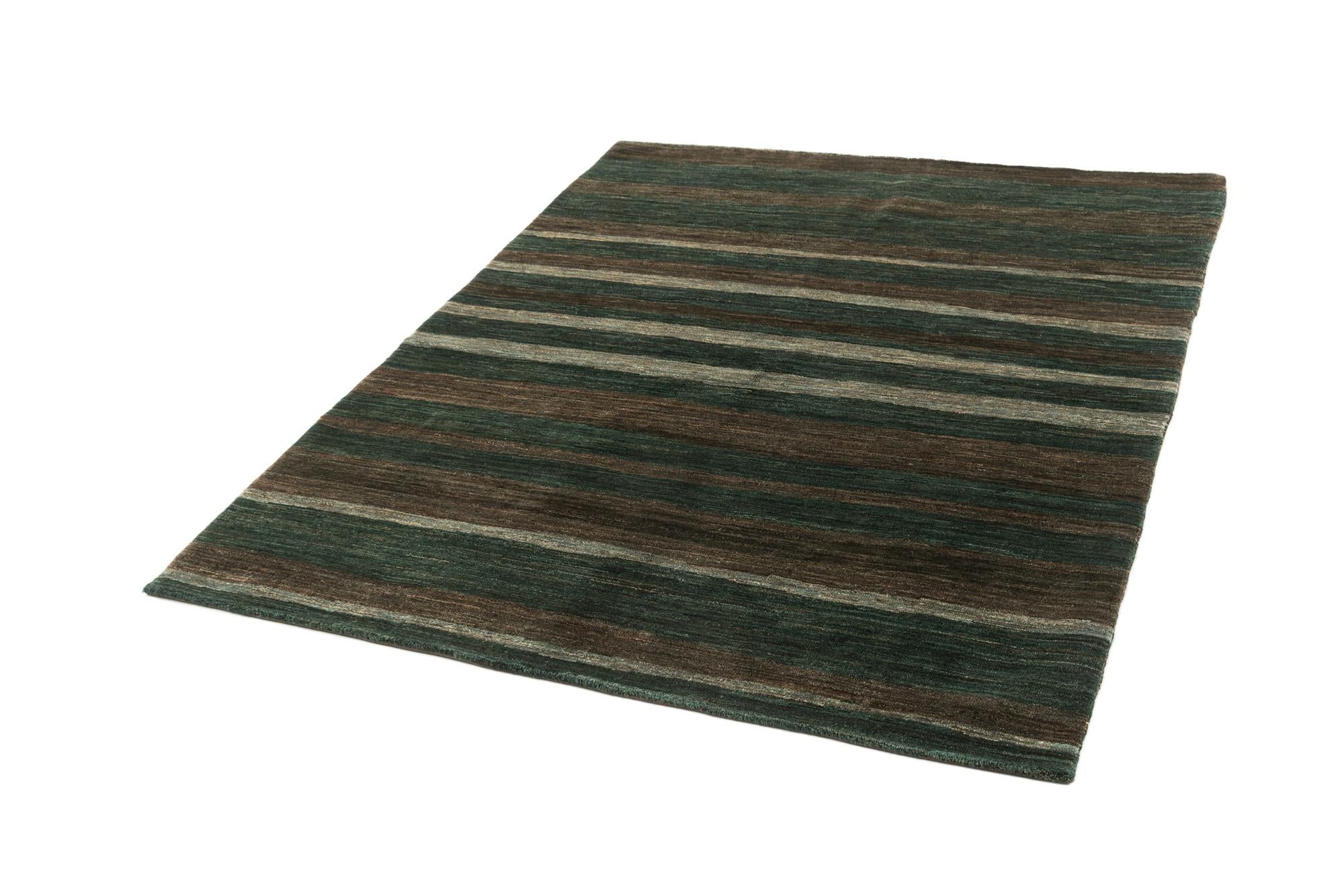 5' x 6' 9 Hand Knotted Gabbeh Wool Rug