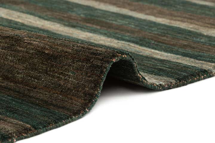 5' x 6' 9 Hand Knotted Gabbeh Wool Rug