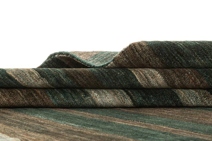 Detail image of 5' x 6' 9 Hand Knotted Gabbeh Wool Rug