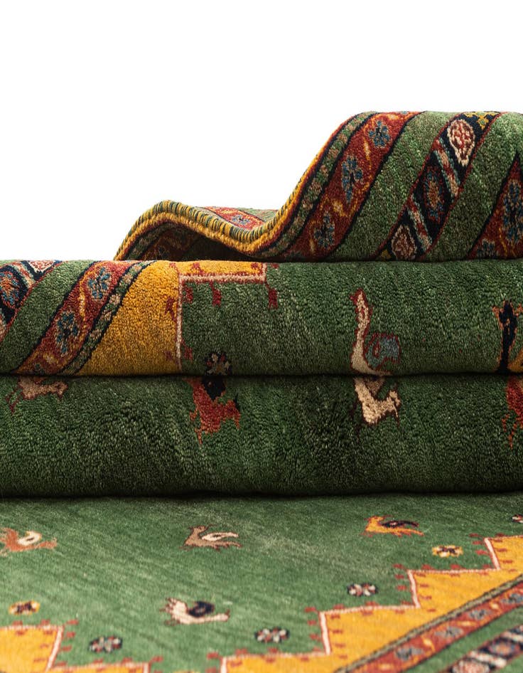 Detail image of 5' 2 x 6' 7  Hand Knotted Gabbeh Oriental Wool Rug