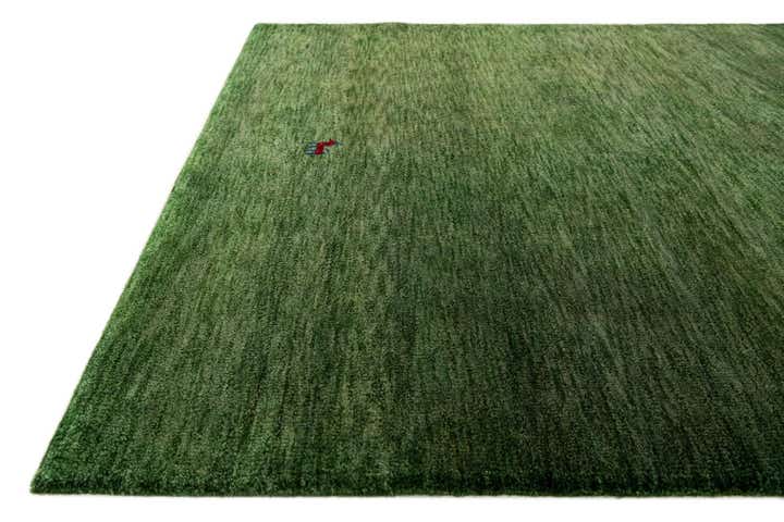 4' x 6' Hand Knotted Gabbeh Wool Rug