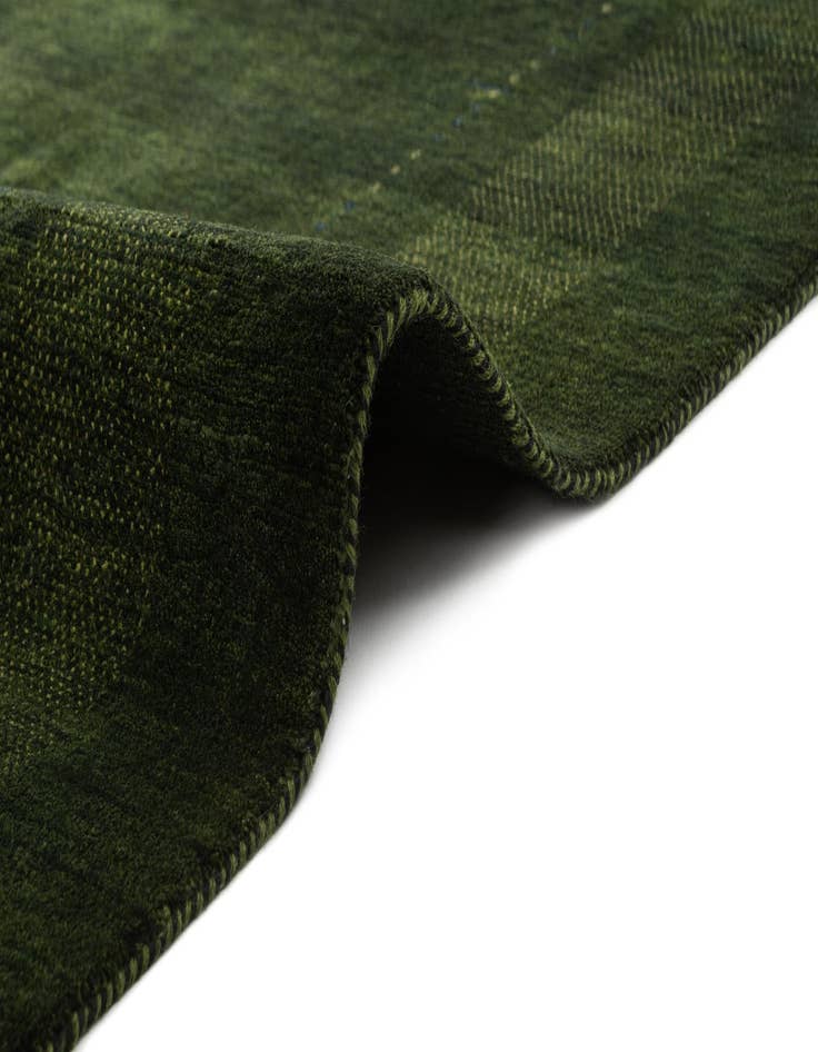 Detail image of 6' 7 x 9' 11 Gabbeh Rug