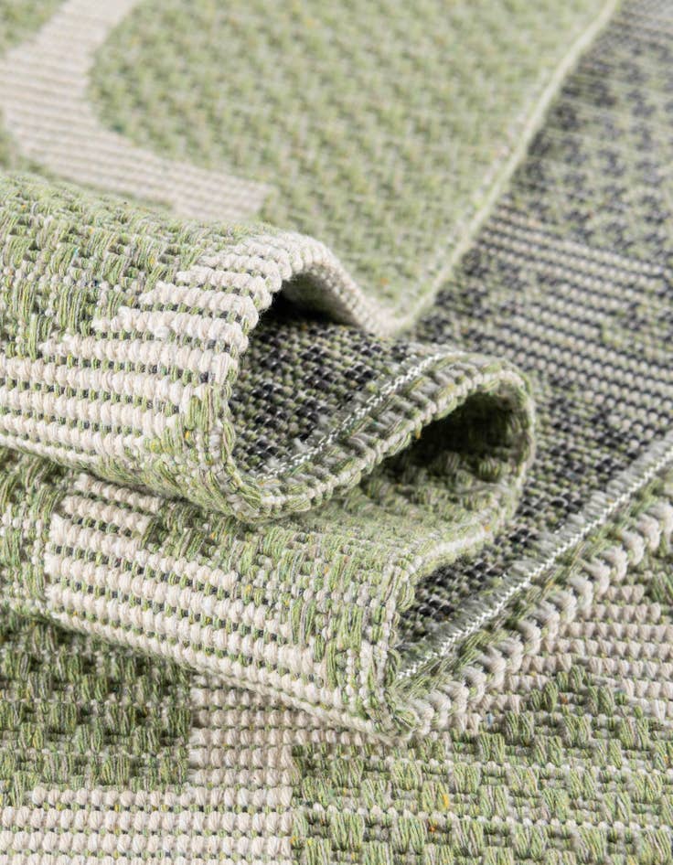 Detail image of 6' 4 x 9' Georgia Rug